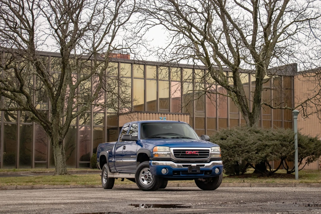 2004 GMC Sierra Heavy Duty 2nd Gen - Image 16 of 31