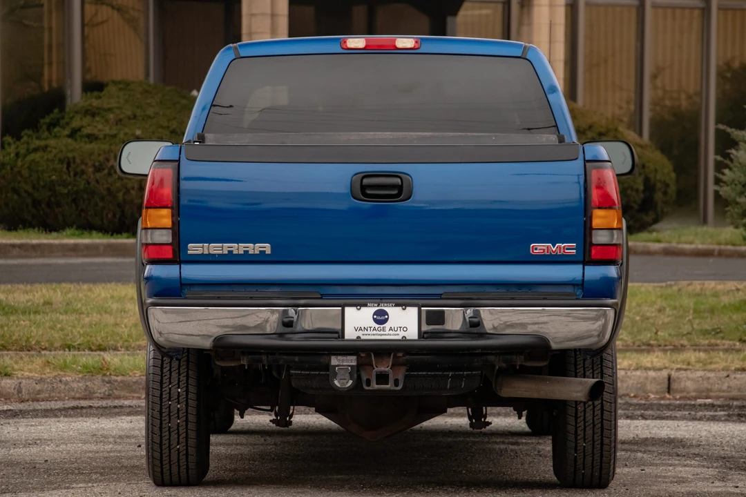 2004 GMC Sierra Heavy Duty 2nd Gen - Image 9 of 31