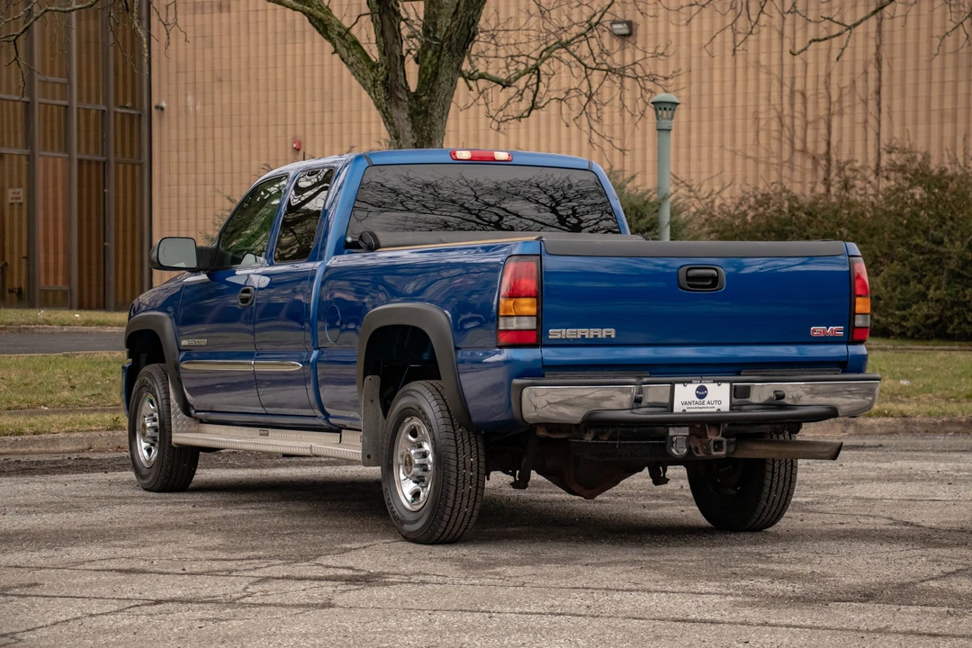 2004 GMC Sierra Heavy Duty 2nd Gen - Image 6 of 31