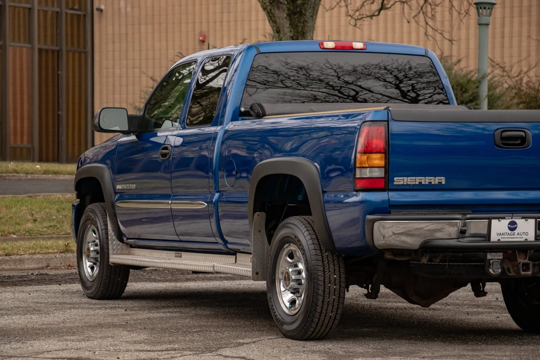 2004 GMC Sierra Heavy Duty 2nd Gen - Image 24 of 31