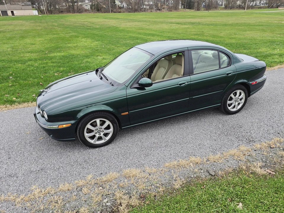2004 Jaguar X-Type - Image 2 of 31