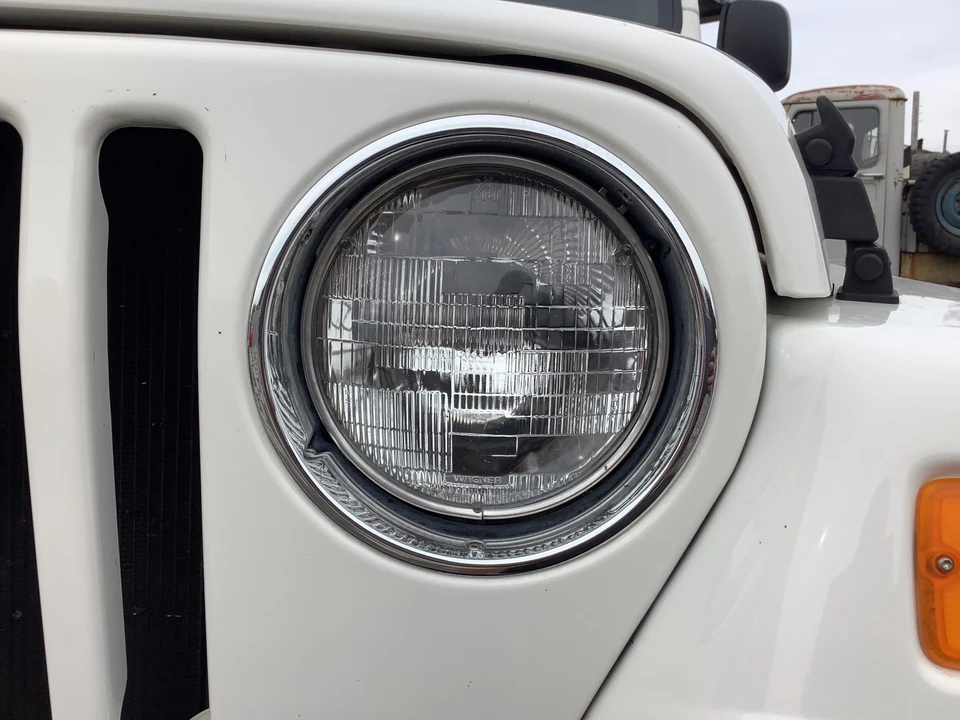 2004 Jeep TJ Wrangler - Image 27 of 31