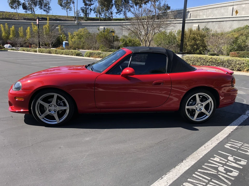 2004 Mazda NB Mazdaspeed MX-5 Miata - Image 9 of 31