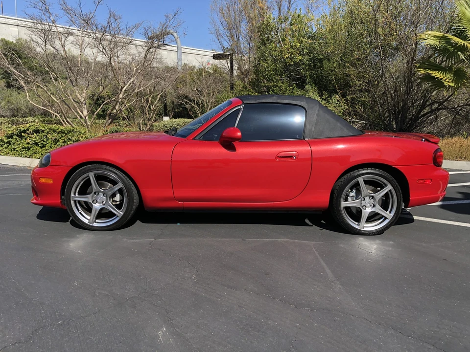 2004 Mazda NB Mazdaspeed MX-5 Miata - Image 8 of 31