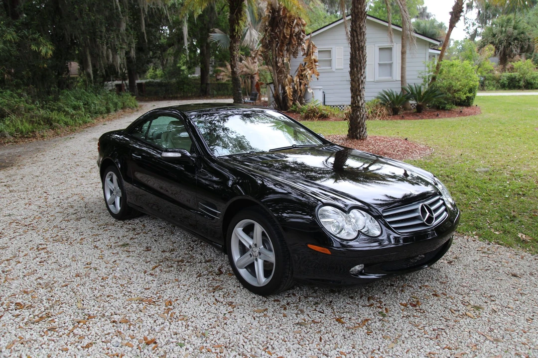 2004 Mercedes-Benz R230 SL-Class - Image 8 of 31