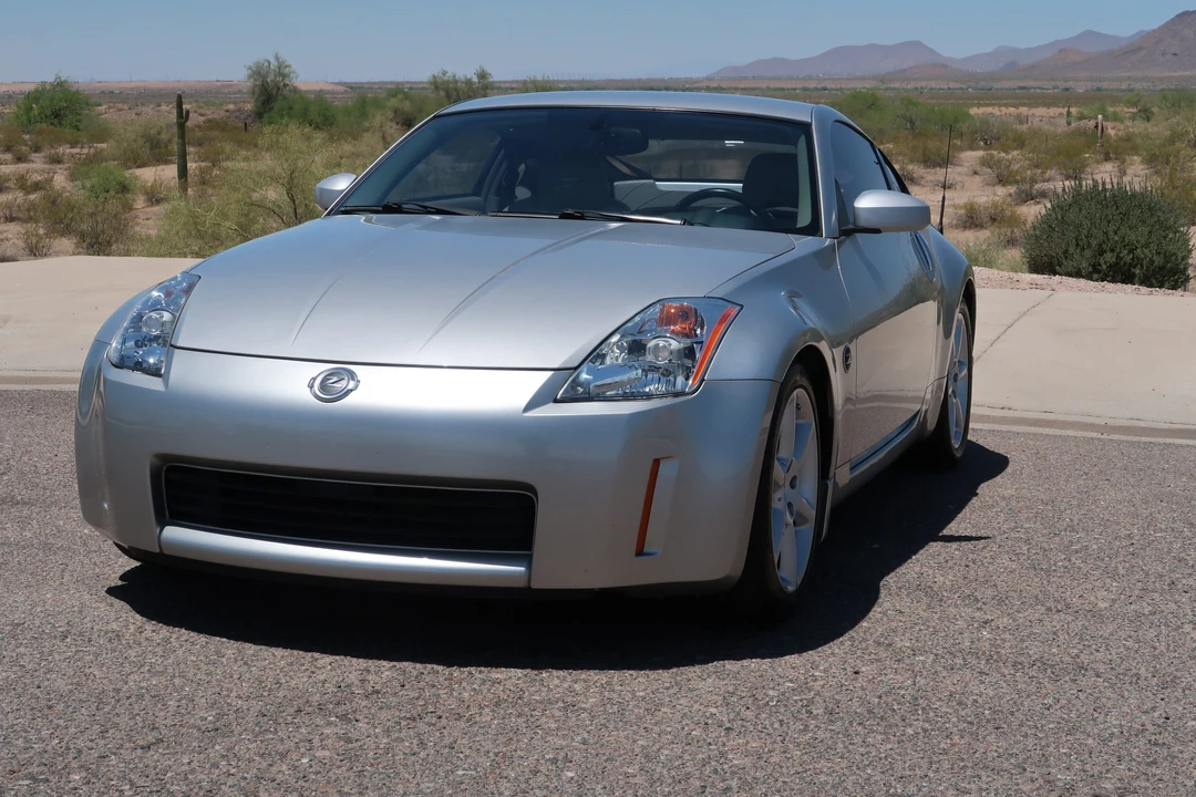 2004 Nissan 350Z 5th Gen - Image 2 of 31