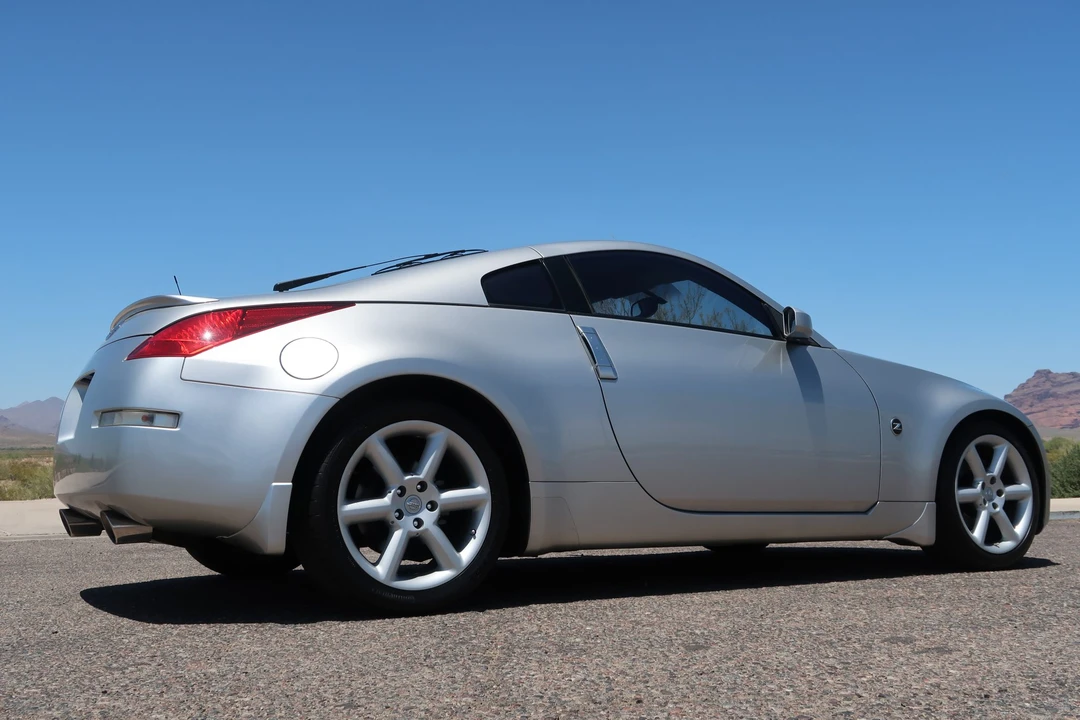 2004 Nissan 350Z 5th Gen - Image 21 of 31