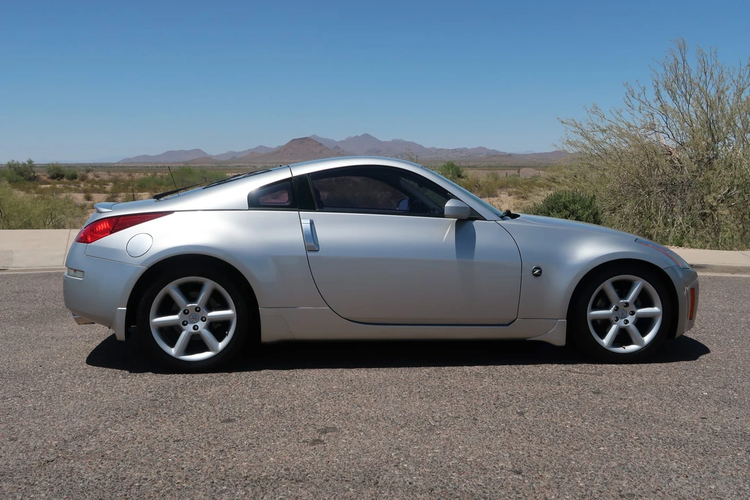 2004 Nissan 350Z 5th Gen - Image 23 of 31