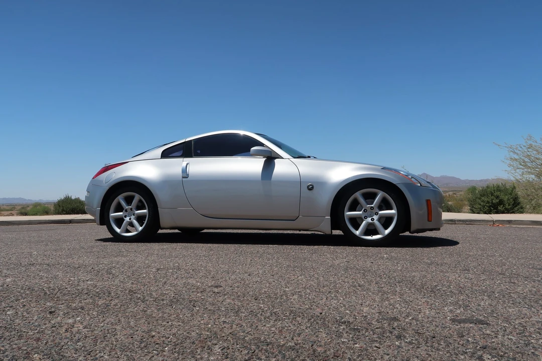 2004 Nissan 350Z 5th Gen - Image 25 of 31