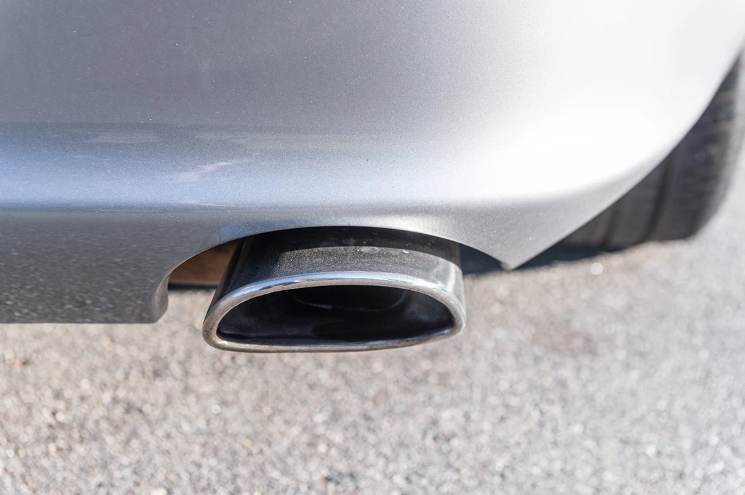 2004 Porsche 996 Carrera - Image 24 of 31