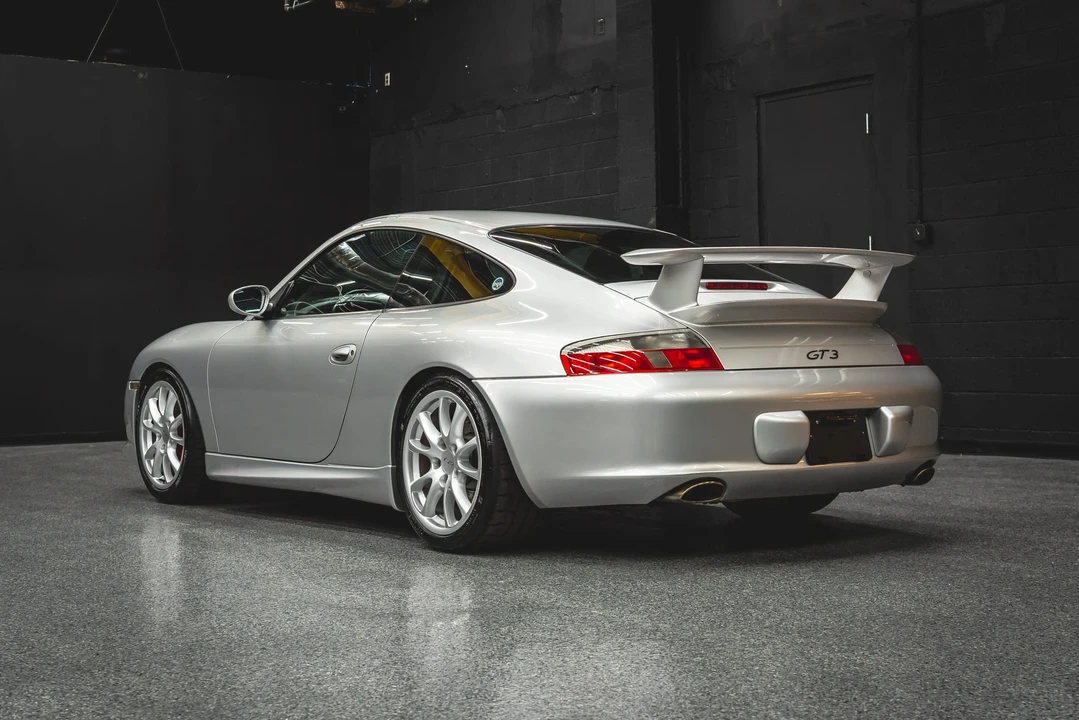2004 Porsche 996 GT3 - Image 26 of 31