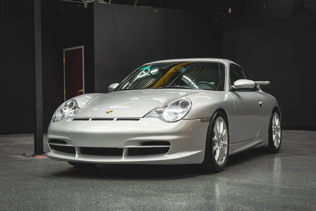 2004 Porsche 996 GT3 - Image 3 of 31