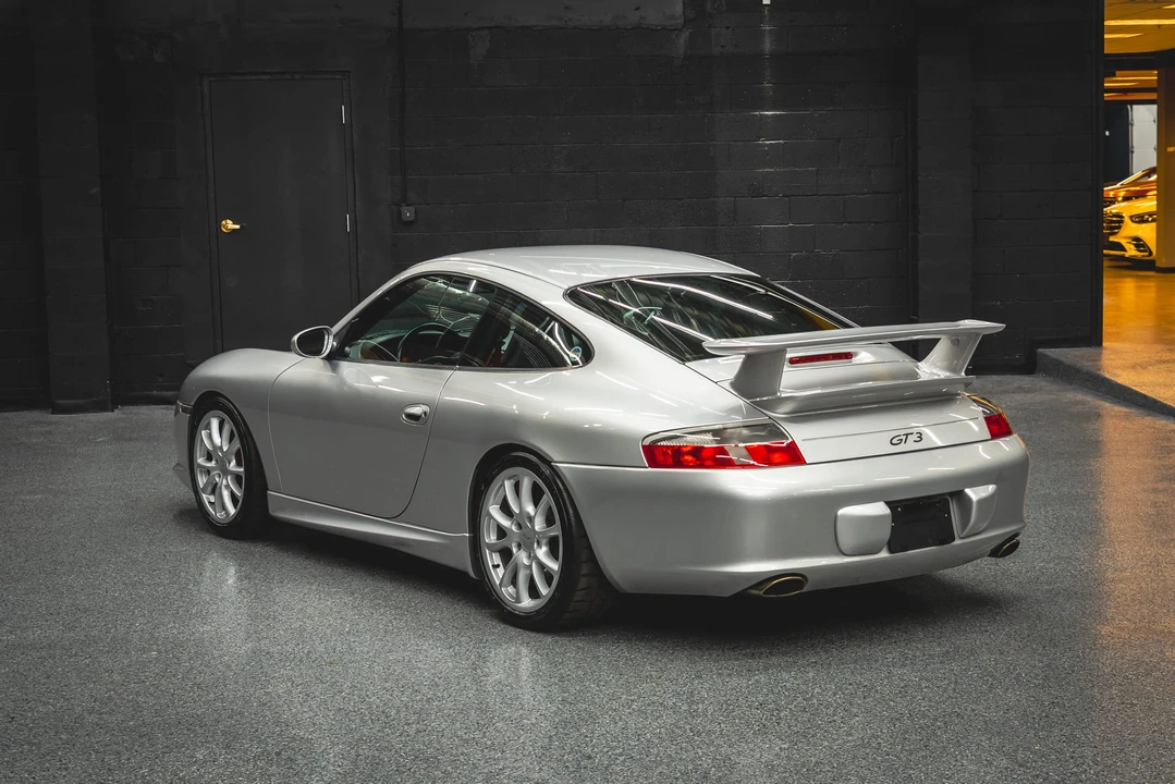 2004 Porsche 996 GT3 - Image 28 of 31