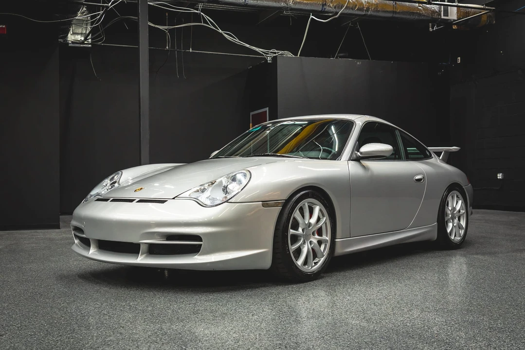 2004 Porsche 996 GT3 - Image 11 of 31