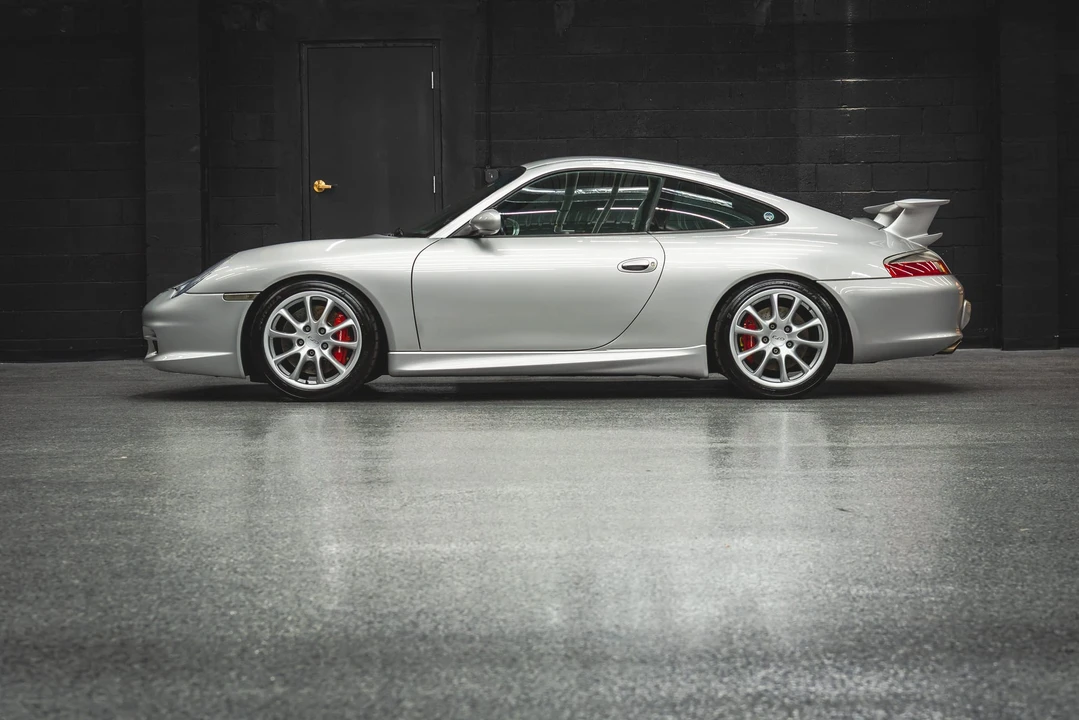 2004 Porsche 996 GT3 - Image 22 of 31