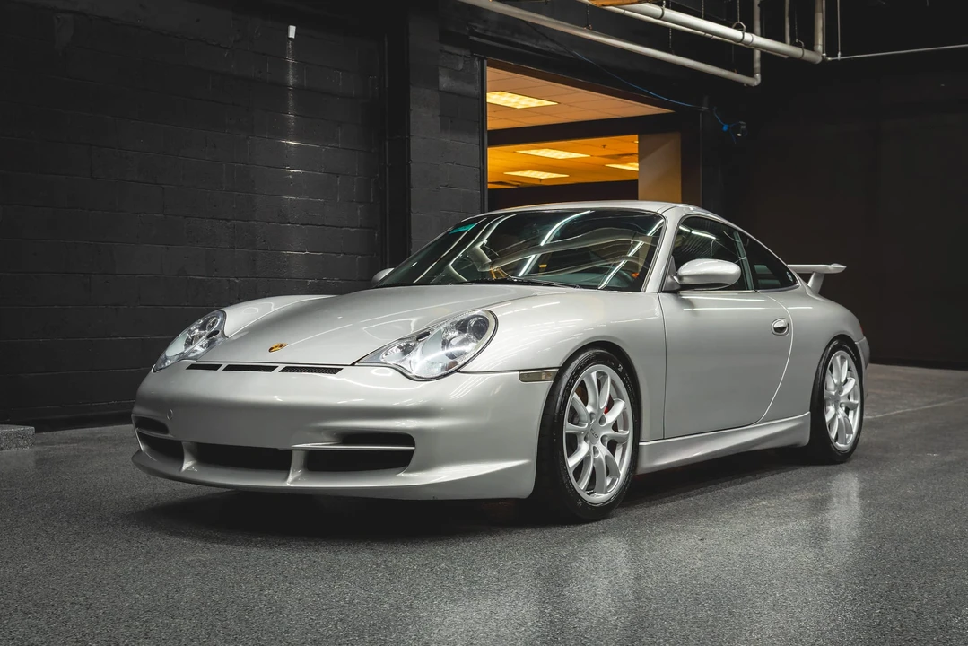 2004 Porsche 996 GT3 - Image 9 of 31