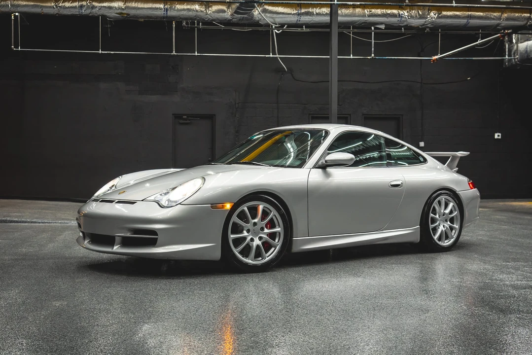 2004 Porsche 996 GT3 - Image 18 of 31
