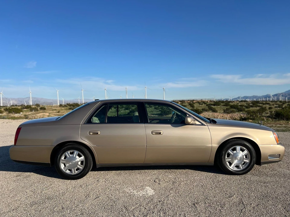 2005 Cadillac DeVille 8th Gen - Image 15 of 31