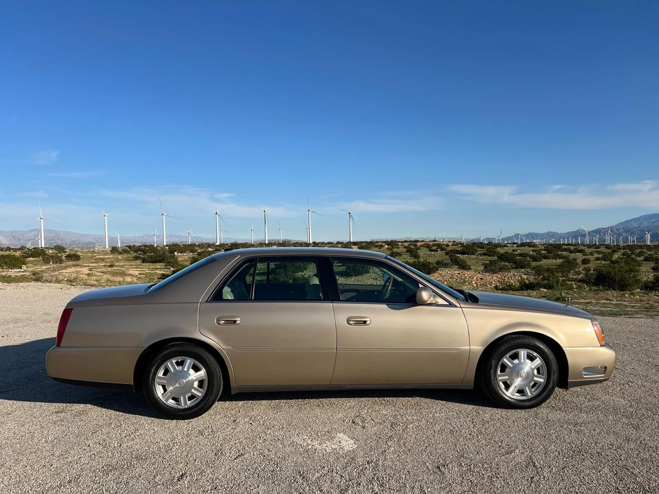 2005 Cadillac DeVille 8th Gen - Image 16 of 31