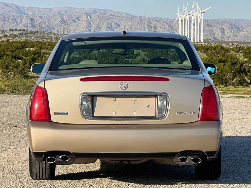 2005 Cadillac DeVille 8th Gen - Image 24 of 31