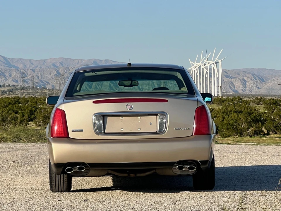 2005 Cadillac DeVille 8th Gen - Image 23 of 31