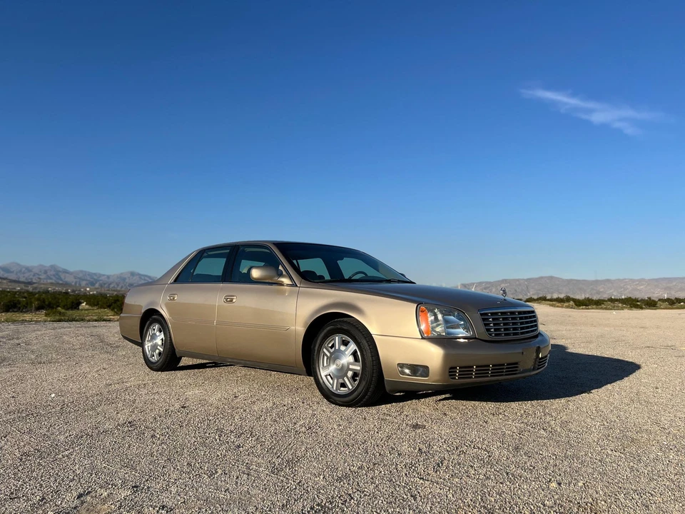 2005 Cadillac DeVille 8th Gen - Image 13 of 31