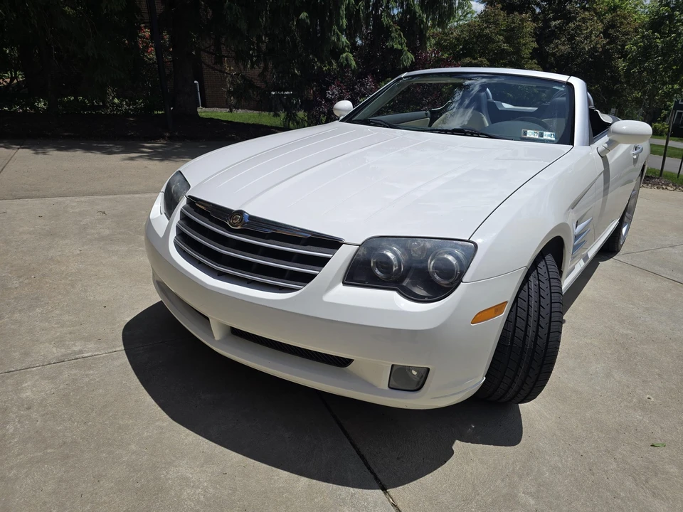 2005 Chrysler Crossfire - Image 4 of 31