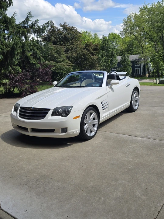 2005 Chrysler Crossfire - Image 7 of 31