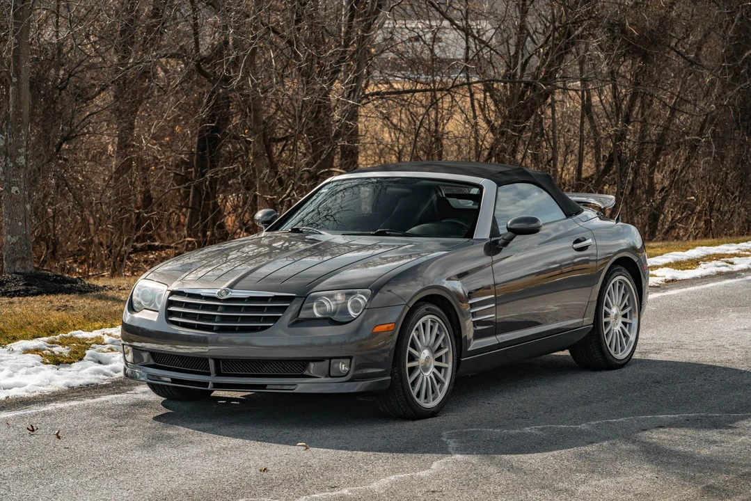 2005 Chrysler Crossfire - Image 11 of 31