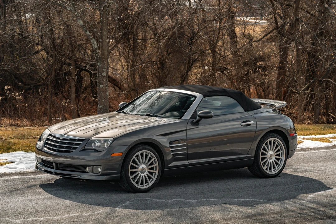 2005 Chrysler Crossfire - Image 5 of 31