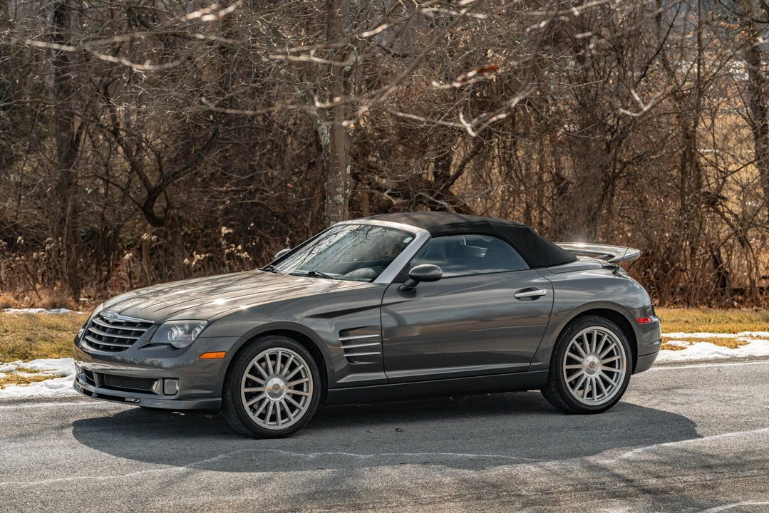 2005 Chrysler Crossfire - Image 3 of 31