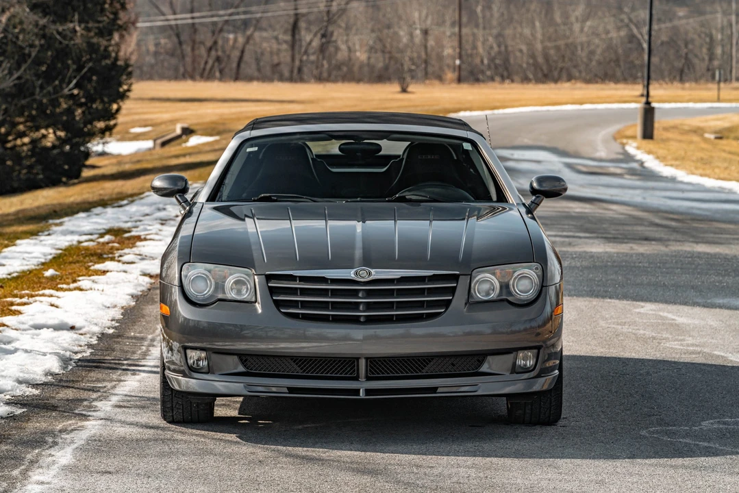 2005 Chrysler Crossfire - Image 17 of 31