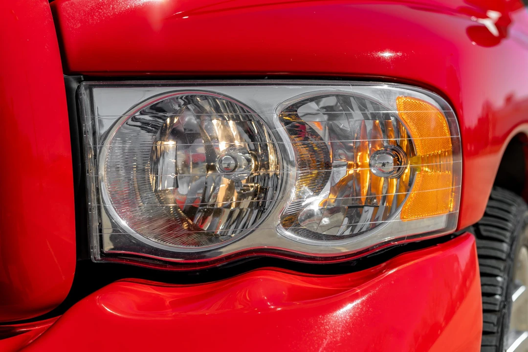 2005 Dodge Ram SRT-10 3rd Gen - Image 29 of 31