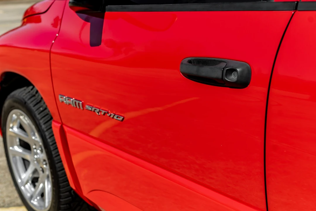2005 Dodge Ram SRT-10 3rd Gen - Image 14 of 31