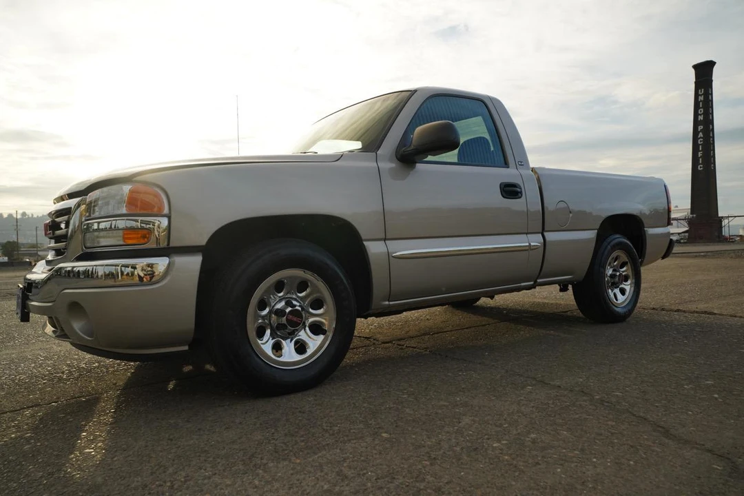 2005 GMC Sierra 1st Gen - Image 31 of 31