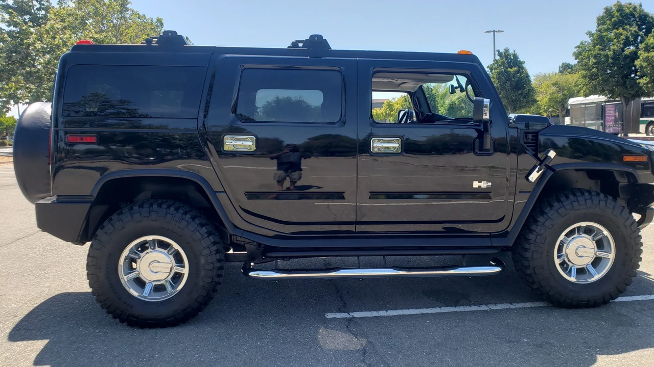 2005 Hummer Hummer H2 - Image 12 of 31