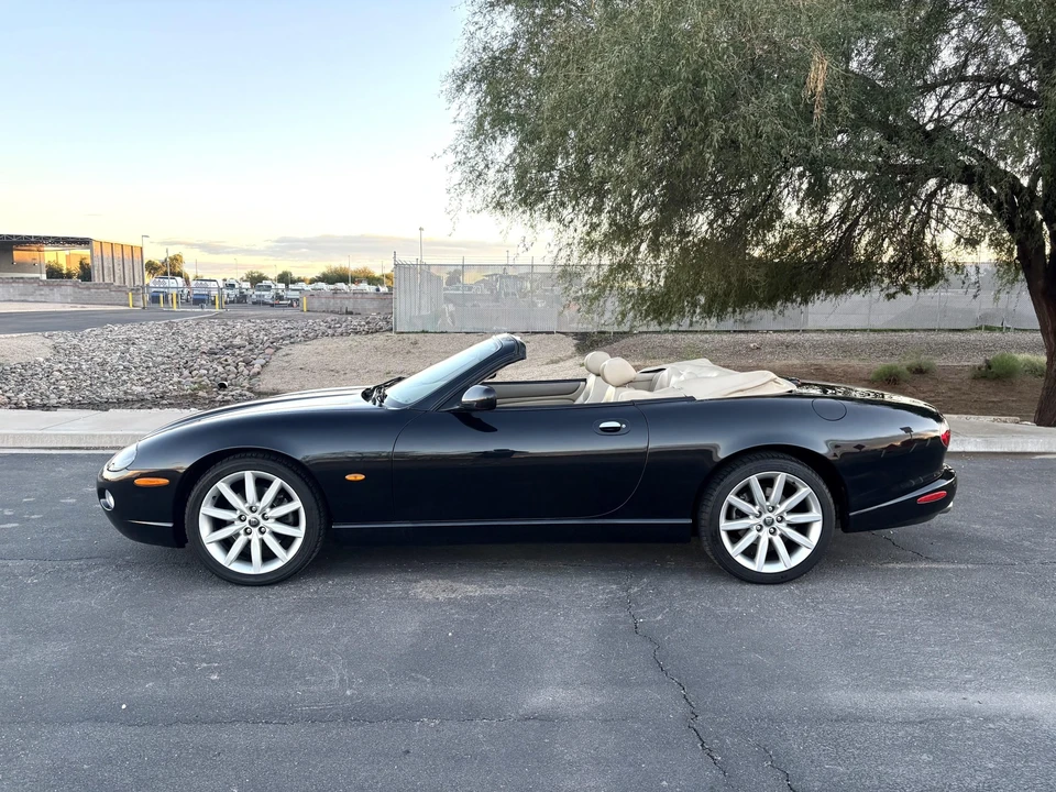 2005 Jaguar X100 XK8 - Image 8 of 31