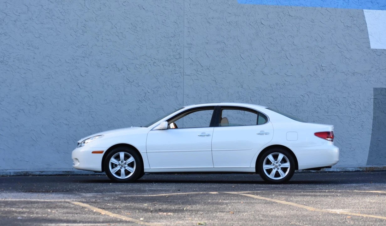 2005 Lexus ES 4th Gen - Image 30 of 31