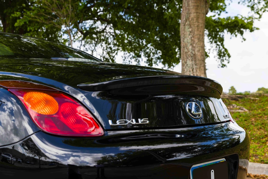 2005 Lexus SC430 - Image 28 of 31