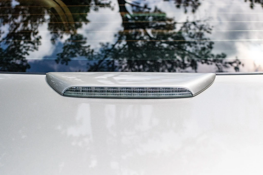 2005 Lexus SC430 - Image 26 of 31