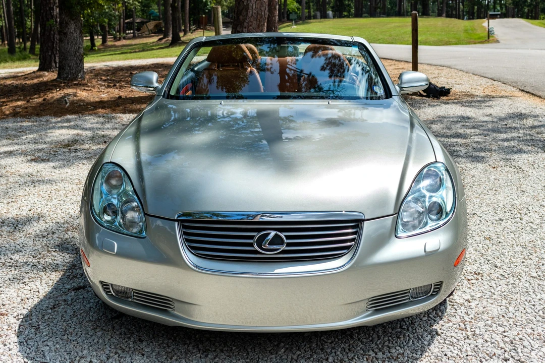 2005 Lexus SC430 - Image 8 of 31