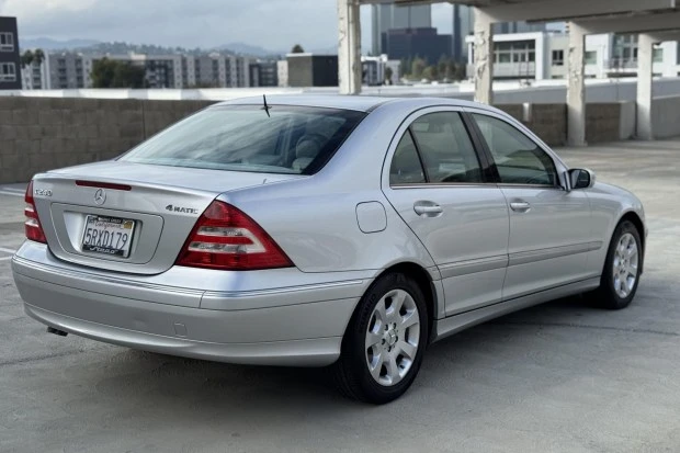 2005 Mercedes-Benz W203 C-Class - Image 2 of 8