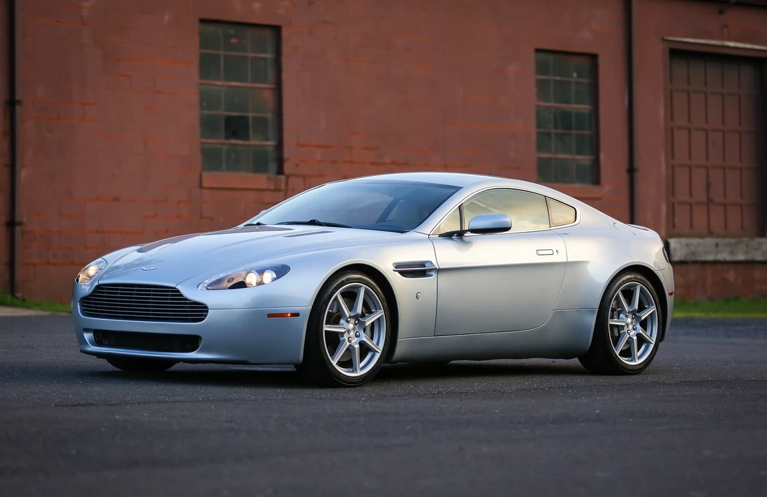 2006 Aston Martin V8 Vantage (2006-2017) - Image 4 of 31