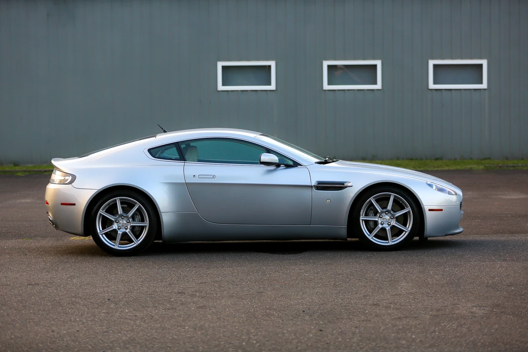 2006 Aston Martin V8 Vantage (2006-2017) - Image 9 of 31