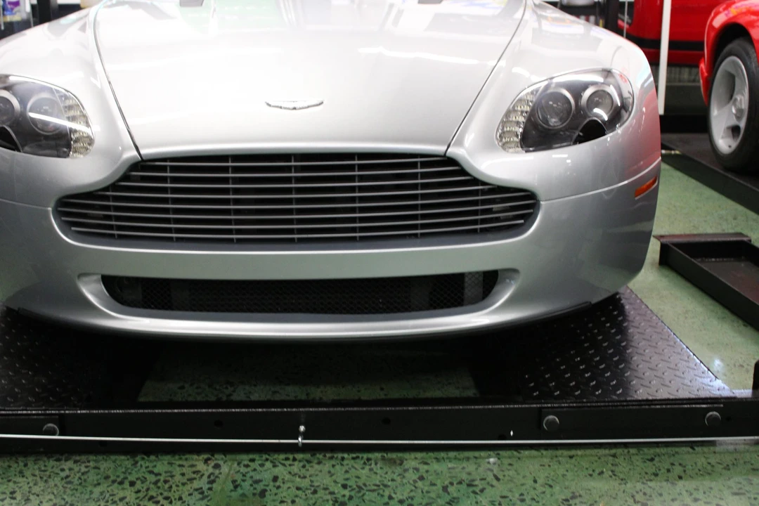 2006 Aston Martin V8 Vantage (2006-2017) - Image 17 of 31