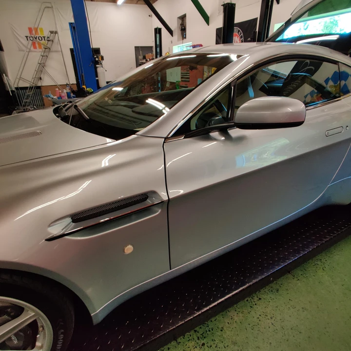 2006 Aston Martin V8 Vantage (2006-2017) - Image 28 of 31