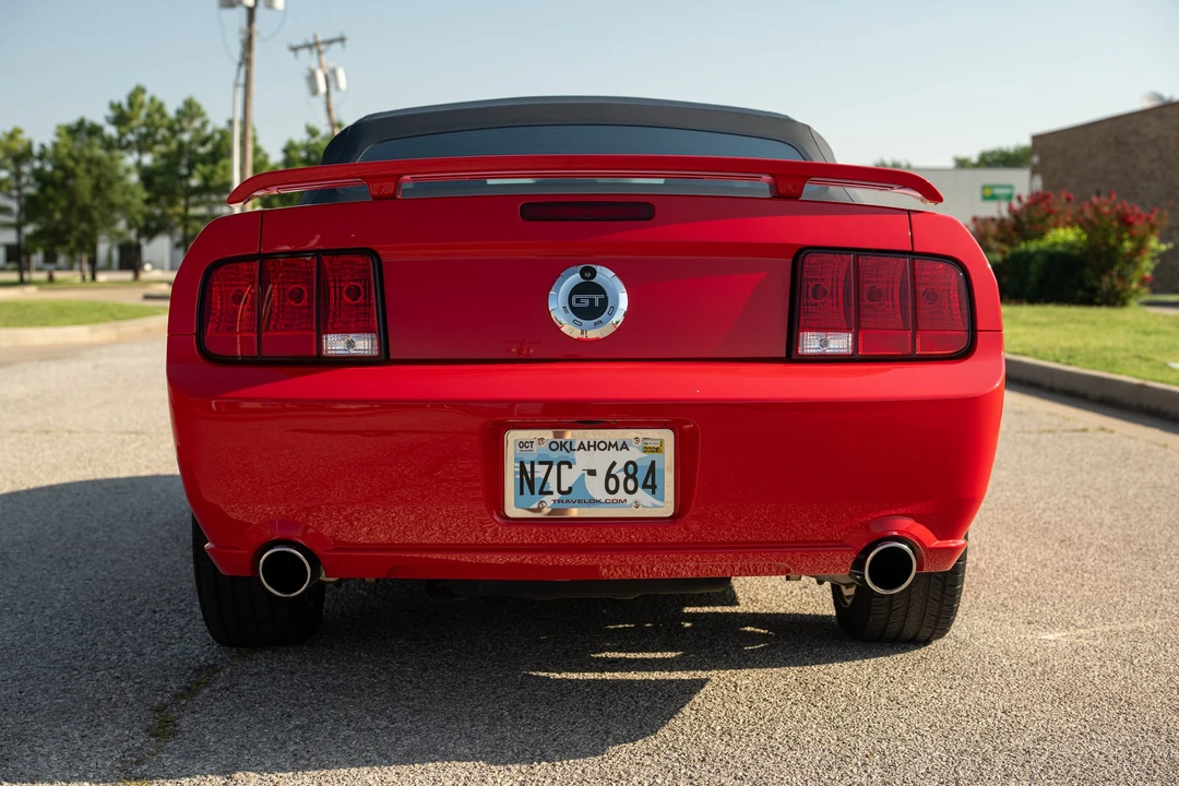 2006 Ford S197 Mustang GT - Image 17 of 31