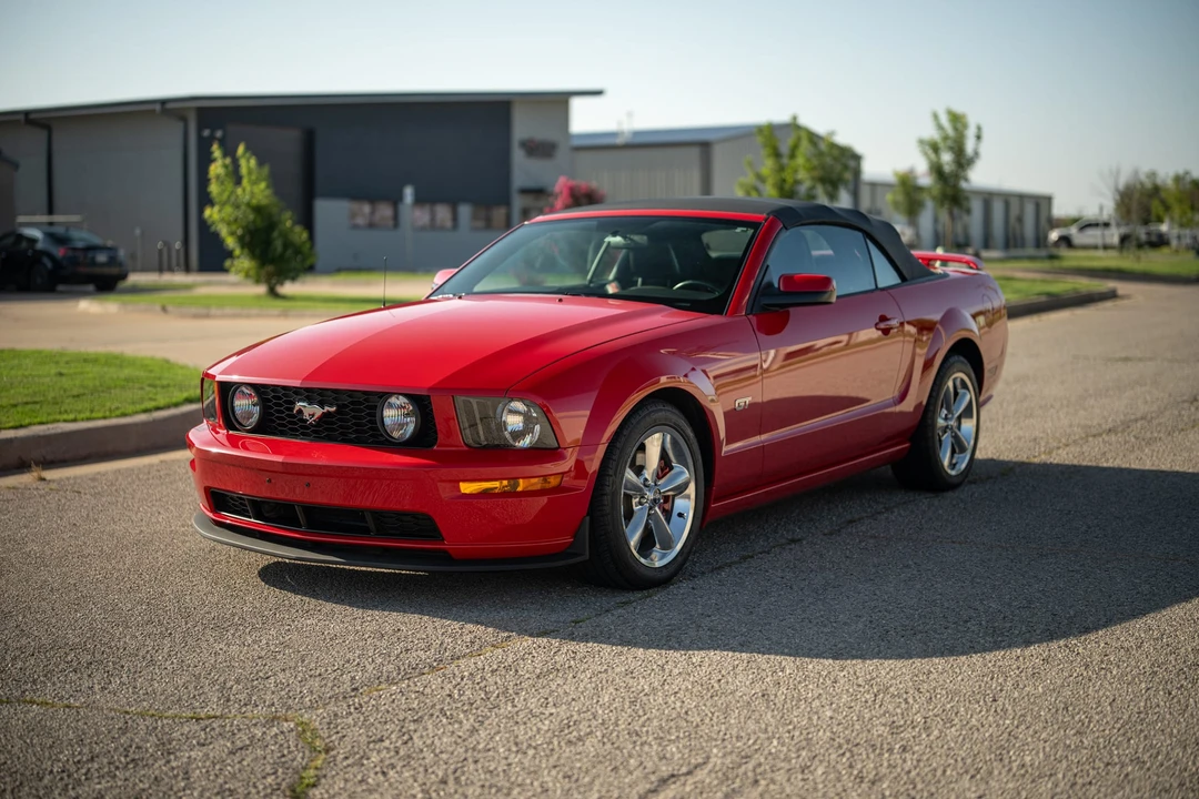 2006 Ford S197 Mustang GT - Image 13 of 31