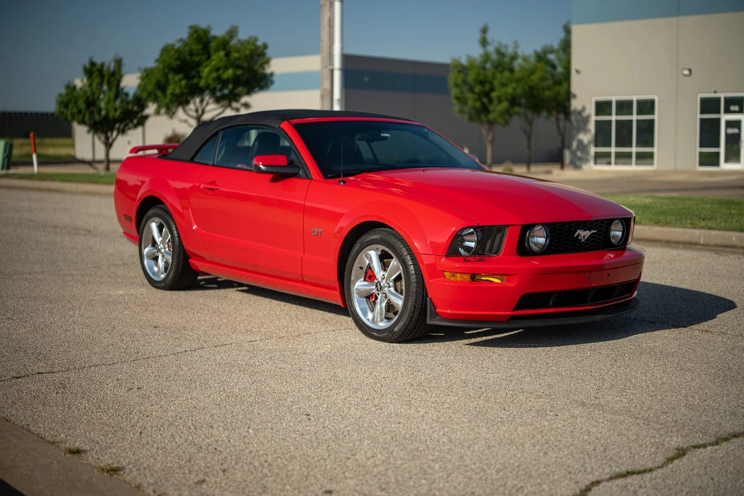 2006 Ford S197 Mustang GT - Image 11 of 31