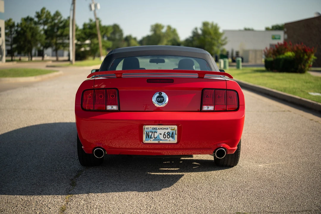 2006 Ford S197 Mustang GT - Image 16 of 31
